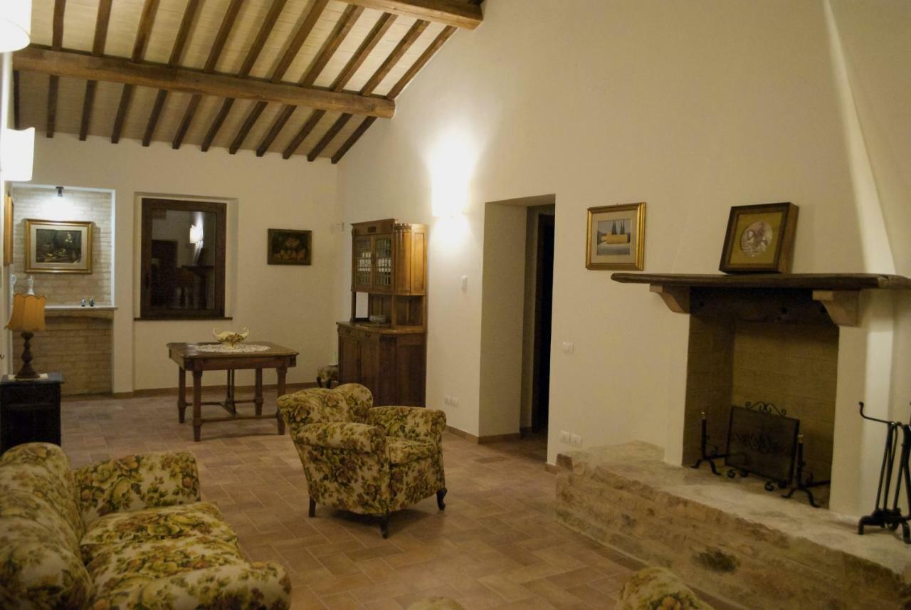 Villa Licinia Foligno Exterior photo